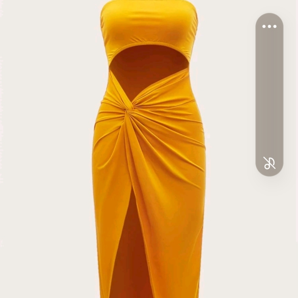 BRAND NEW, ICON Twist Front Cutout Detail Tube Dress